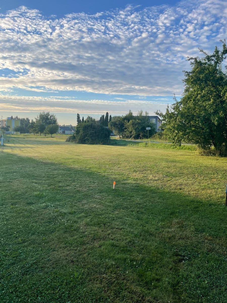 Prodej pozemku 2.300 m², Prosetín, Pardubický kraj Prodej pozemku 2.300 m², Prosetín, Pardubický kraj