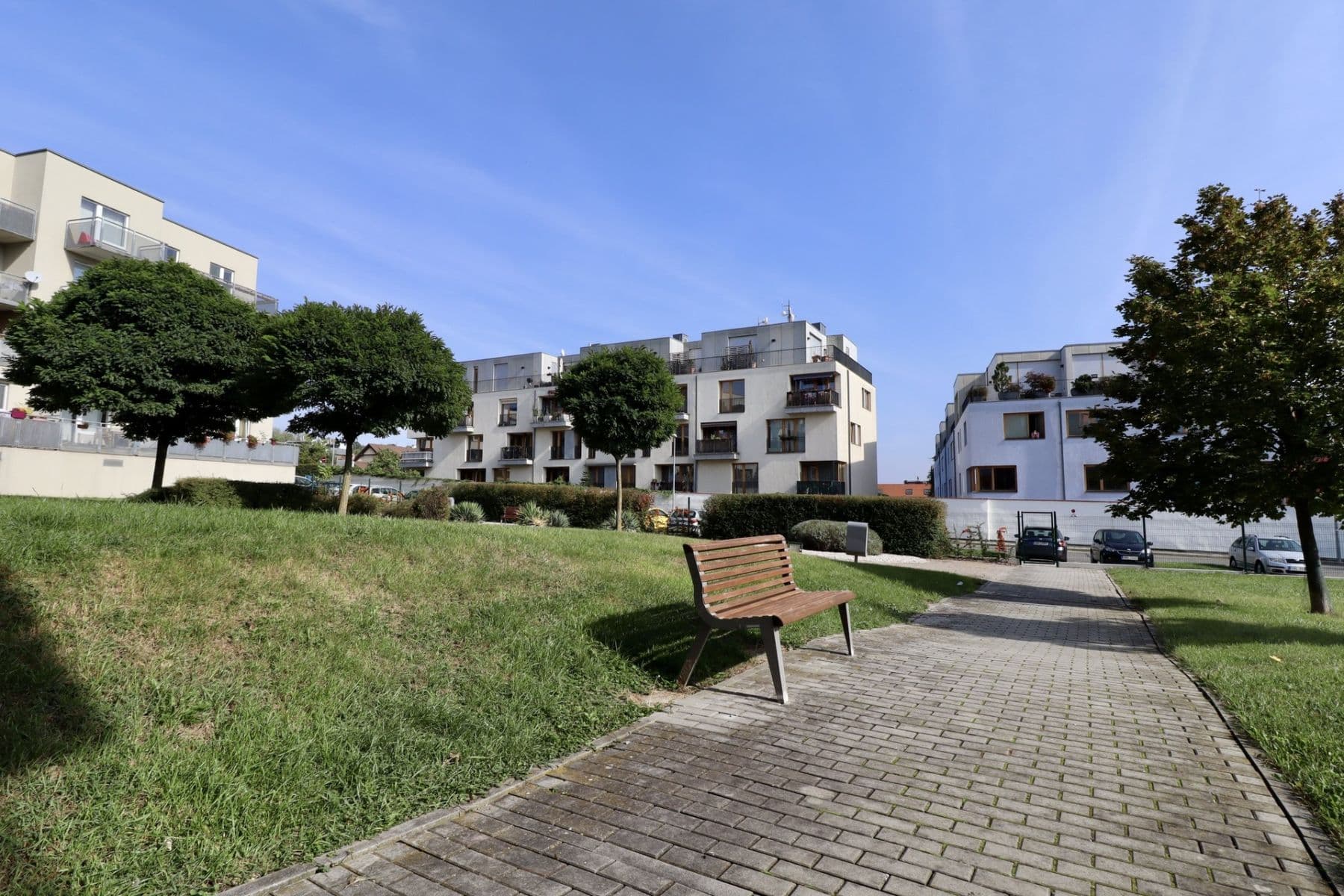 Pronájem bytu 2+kk 64 m², Za zámečkem, Praha, Praha Pronájem bytu 2+kk 64 m², Za zámečkem, Praha, Praha
