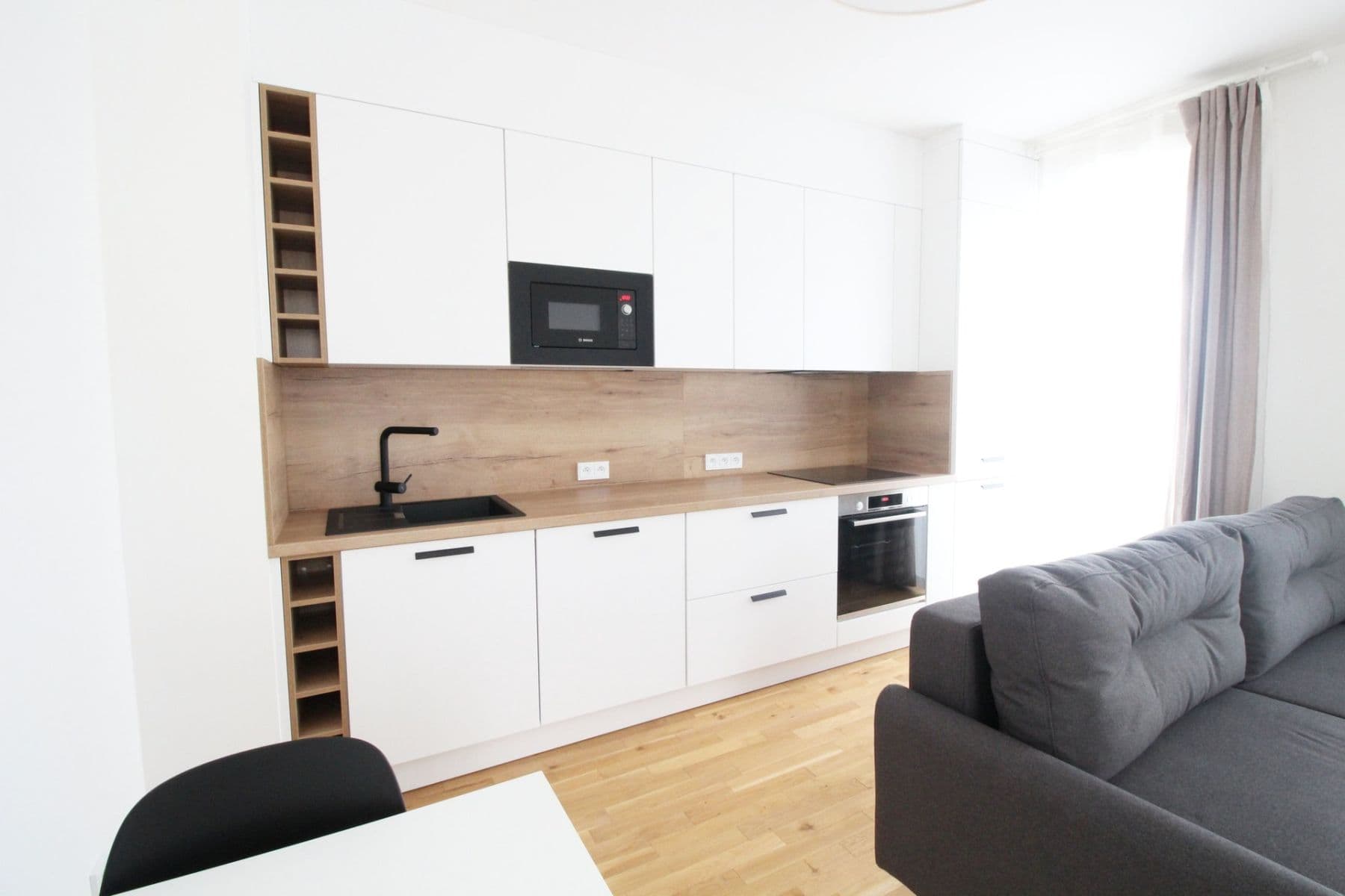 Pronájem bytu 2+kk 38 m², Nad Rokoskou, Praha, Praha Pronájem bytu 2+kk 38 m², Nad Rokoskou, Praha, Praha
