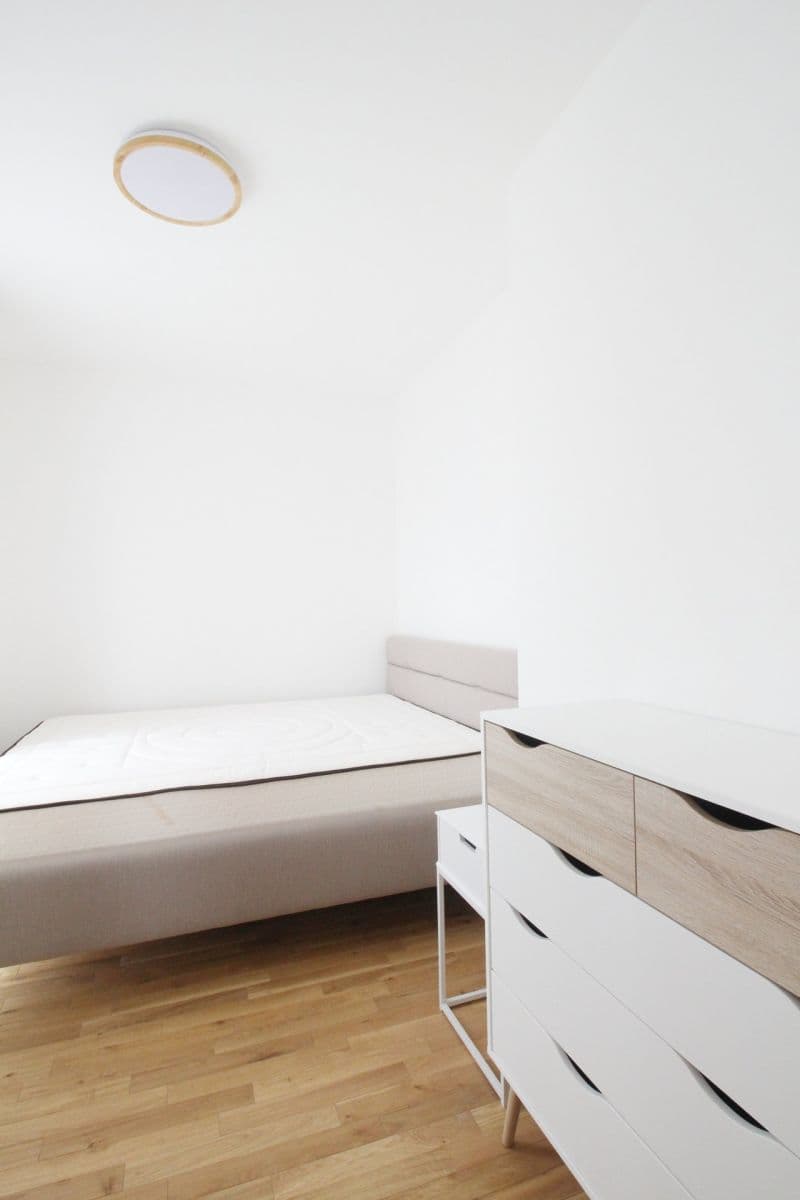 Pronájem bytu 2+kk 38 m², Nad Rokoskou, Praha, Praha Pronájem bytu 2+kk 38 m², Nad Rokoskou, Praha, Praha