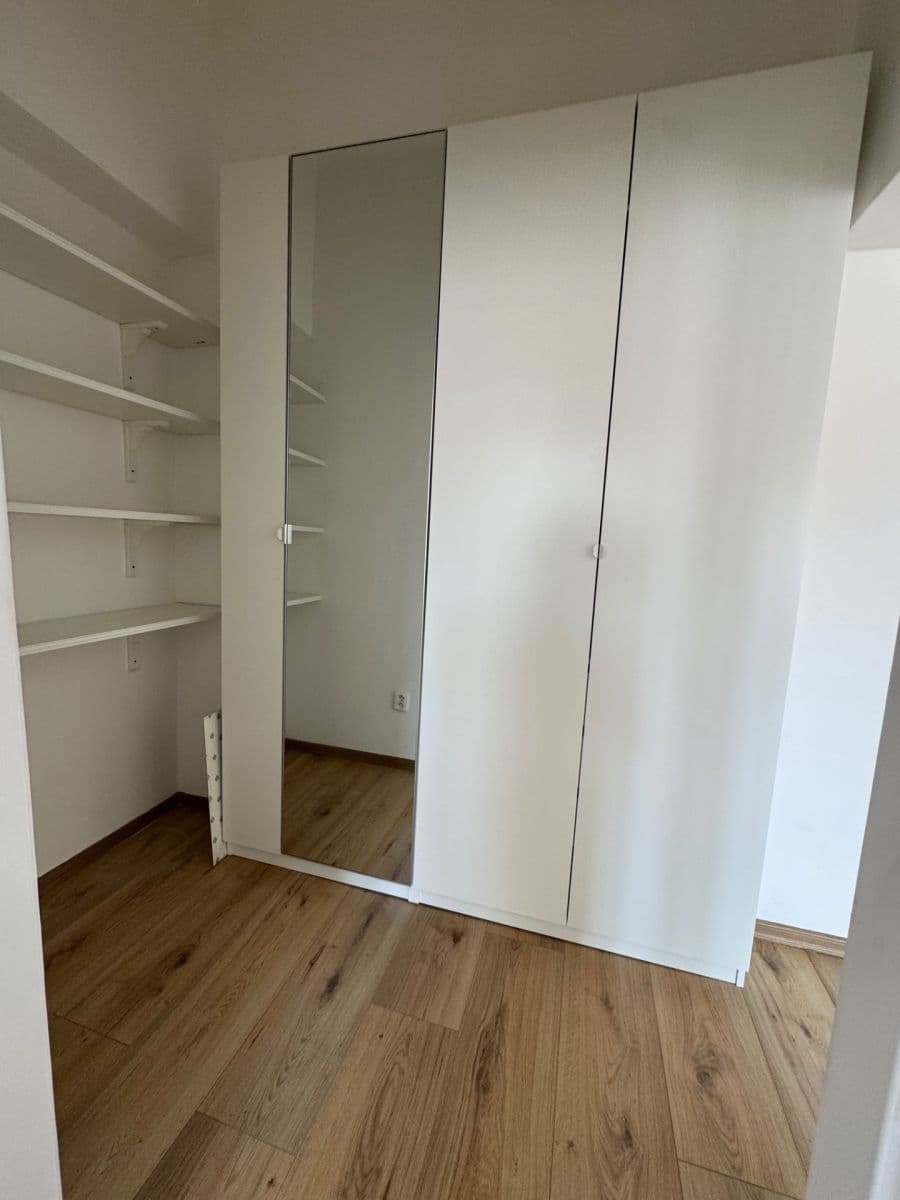 Pronájem bytu 2+kk 48 m², Kravařská, Ostrava, Moravskoslezský kraj Pronájem bytu 2+kk 48 m², Kravařská, Ostrava, Moravskoslezský kraj