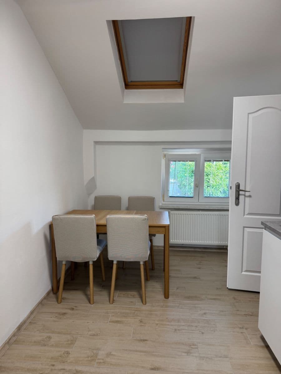 Pronájem bytu 2+kk 48 m², Kravařská, Ostrava, Moravskoslezský kraj Pronájem bytu 2+kk 48 m², Kravařská, Ostrava, Moravskoslezský kraj