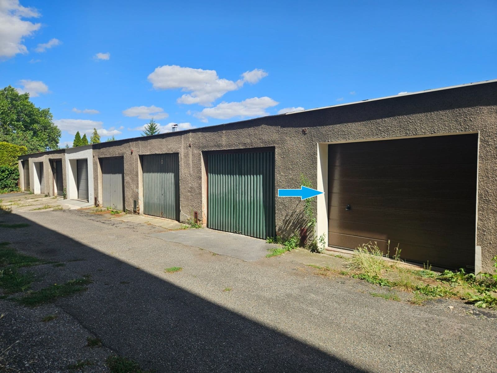 Pronájem garáže 20 m², Buštěhrad, Středočeský kraj Pronájem garáže 20 m², Buštěhrad, Středočeský kraj