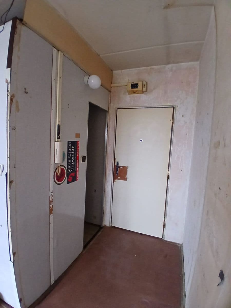 Prodej bytu Garsoniéra 20 m², U Porcelánky, Chodov, Karlovarský kraj Prodej bytu Garsoniéra 20 m², U Porcelánky, Chodov, Karlovarský kraj