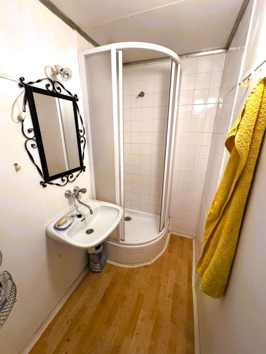 Prodej bytu 2+kk 47 m², Kozmíkova, Praha, Praha Prodej bytu 2+kk 47 m², Kozmíkova, Praha, Praha