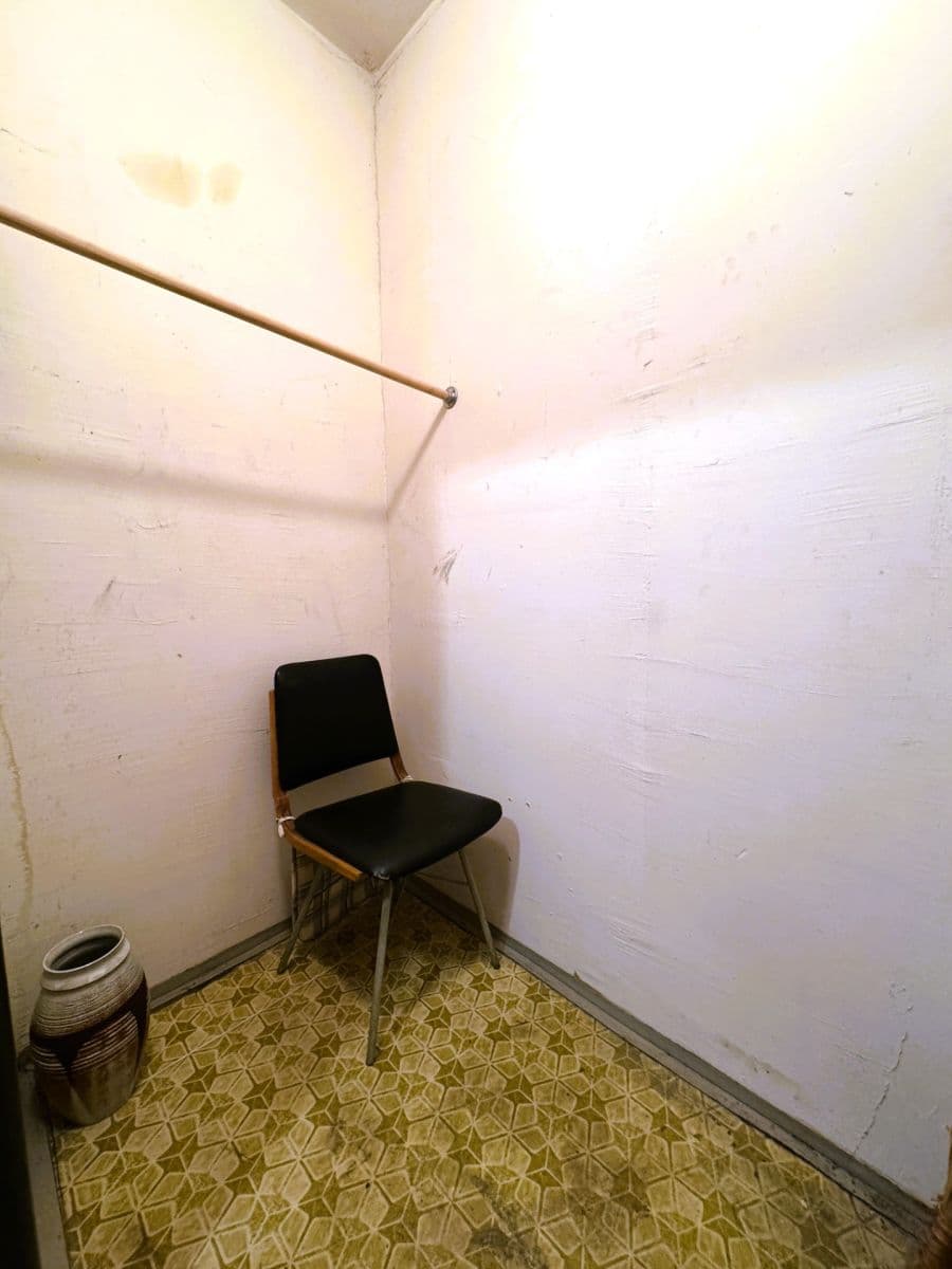 Prodej bytu 2+kk 47 m², Kozmíkova, Praha, Praha Prodej bytu 2+kk 47 m², Kozmíkova, Praha, Praha