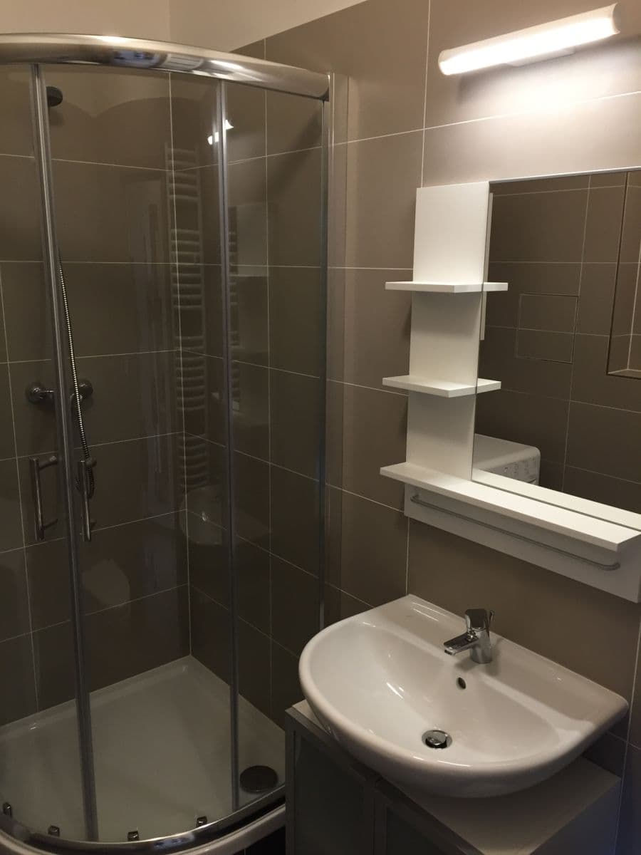Prodej bytu 1+kk 29 m², Hlučkova, Praha, Praha Prodej bytu 1+kk 29 m², Hlučkova, Praha, Praha