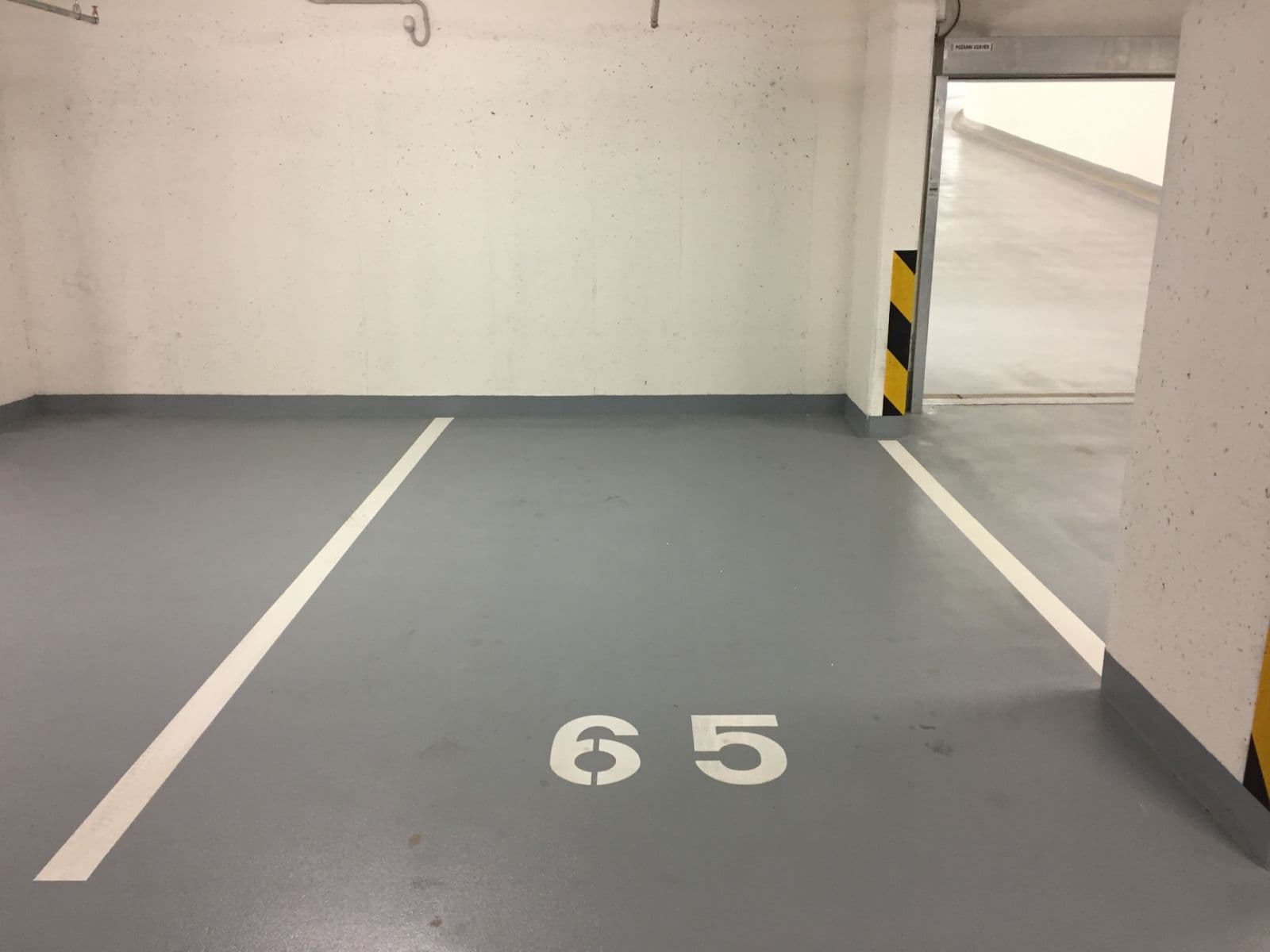 Prodej bytu 1+kk 29 m², Hlučkova, Praha, Praha Prodej bytu 1+kk 29 m², Hlučkova, Praha, Praha