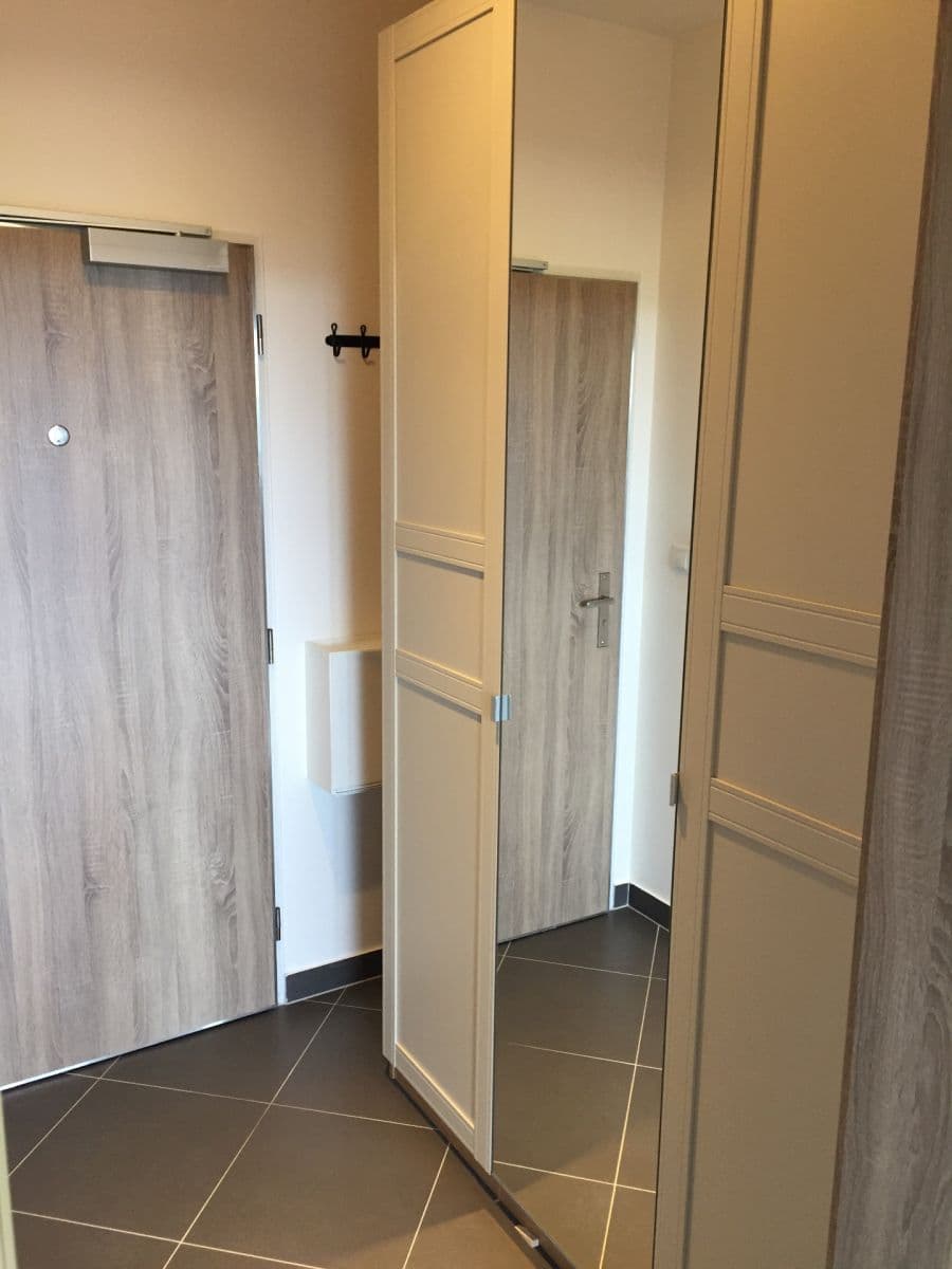 Prodej bytu 1+kk 29 m², Hlučkova, Praha, Praha Prodej bytu 1+kk 29 m², Hlučkova, Praha, Praha