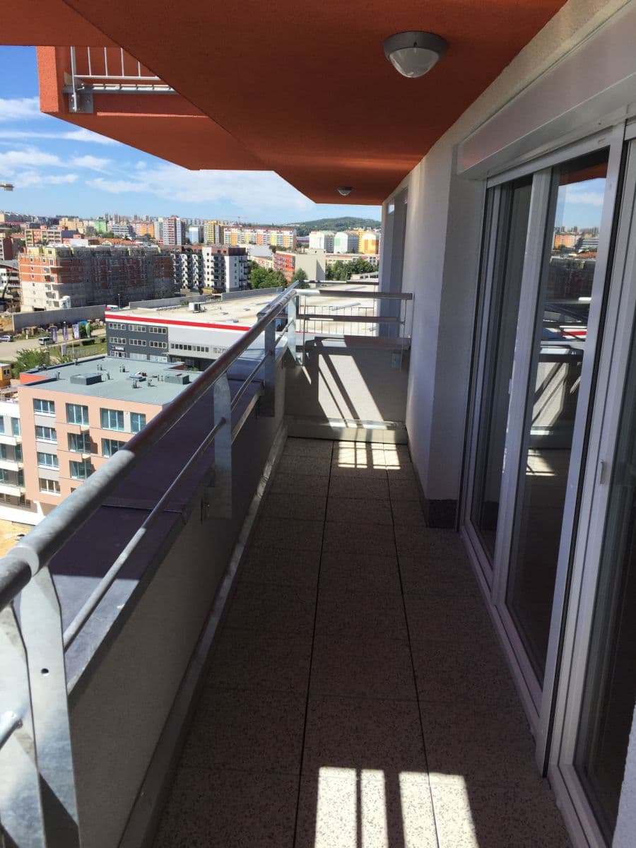 Prodej bytu 1+kk 29 m², Hlučkova, Praha, Praha Prodej bytu 1+kk 29 m², Hlučkova, Praha, Praha