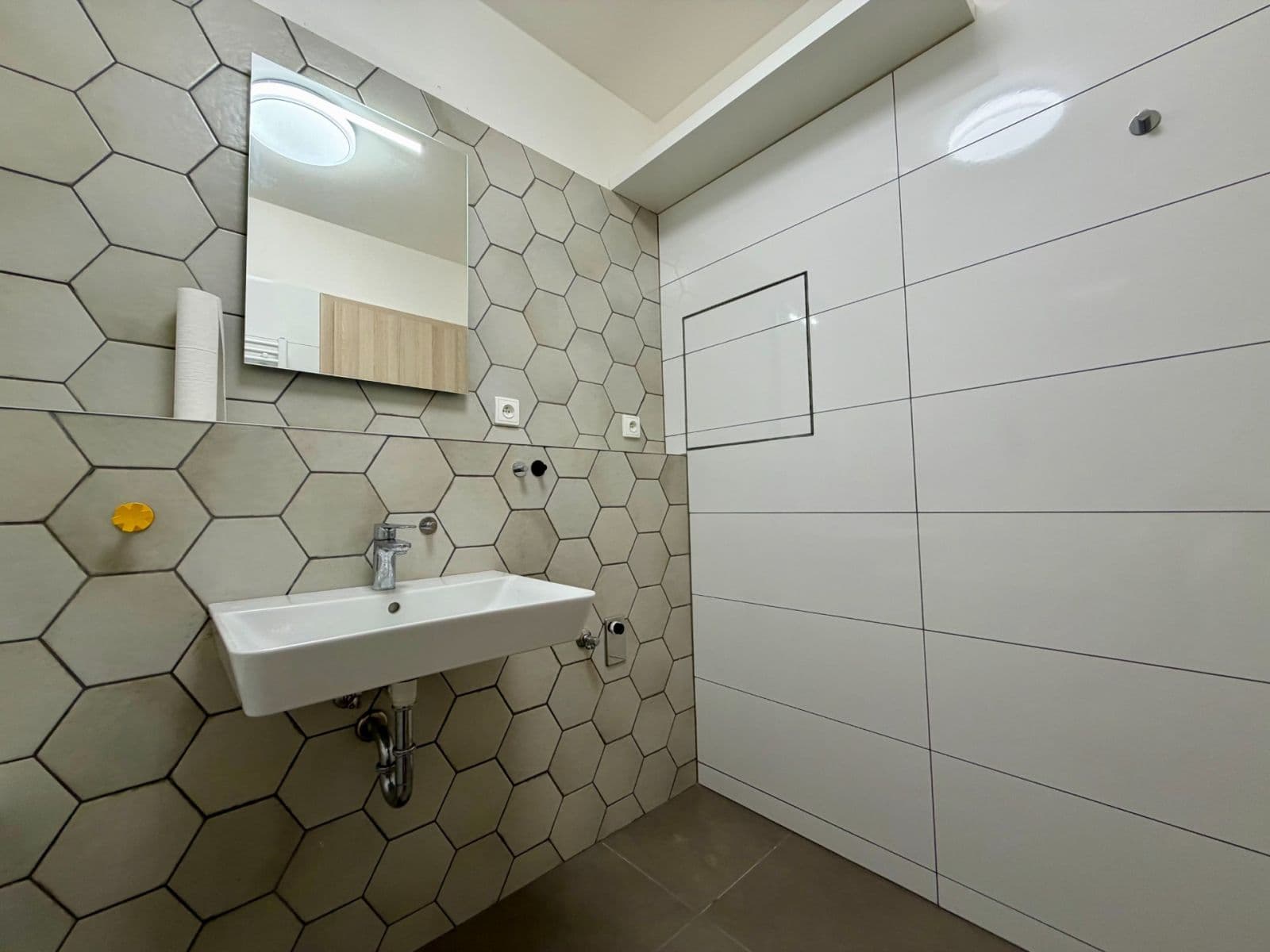 Pronájem bytu 3+kk 73 m², Opuštěná, Brno, Jihomoravský kraj Pronájem bytu 3+kk 73 m², Opuštěná, Brno, Jihomoravský kraj
