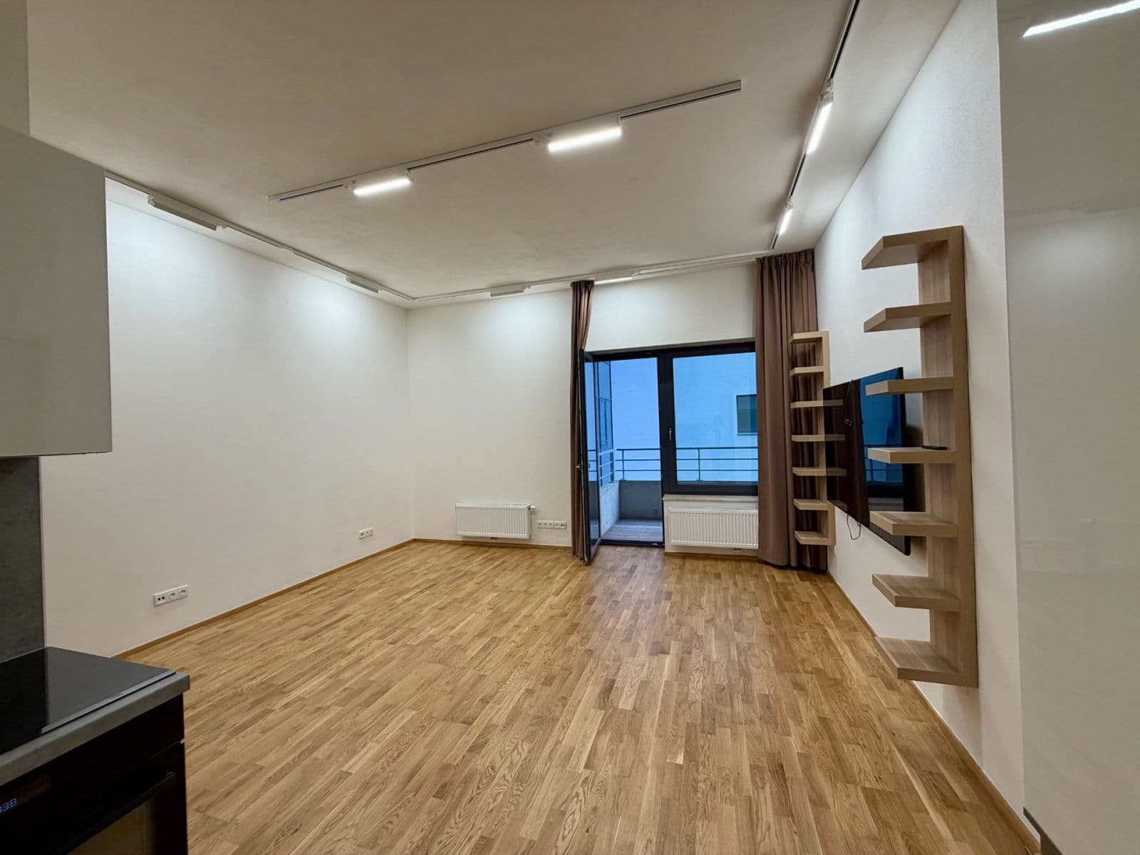 Pronájem bytu 3+kk 73 m², Opuštěná, Brno, Jihomoravský kraj Pronájem bytu 3+kk 73 m², Opuštěná, Brno, Jihomoravský kraj