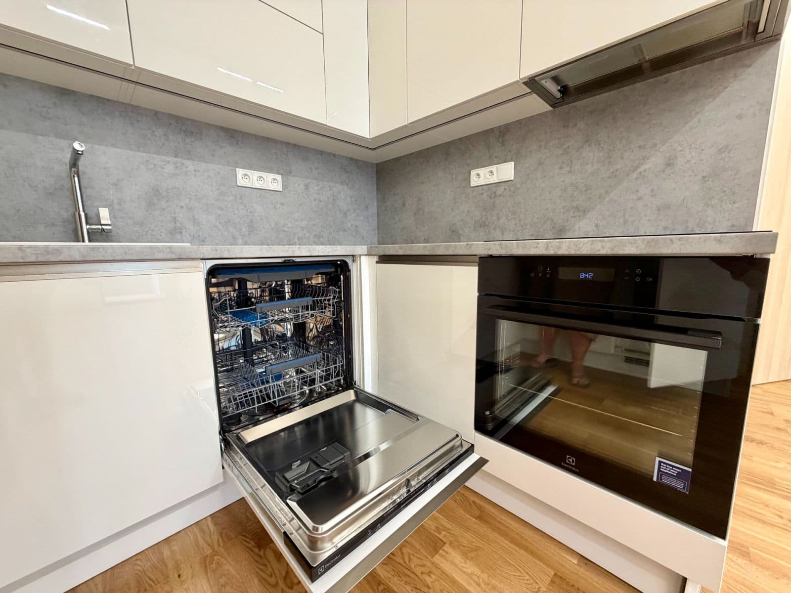 Pronájem bytu 3+kk 73 m², Opuštěná, Brno, Jihomoravský kraj Pronájem bytu 3+kk 73 m², Opuštěná, Brno, Jihomoravský kraj