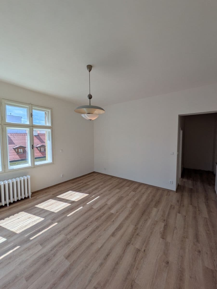 Pronájem bytu 2+1 50 m², Thámova, Praha, Praha Pronájem bytu 2+1 50 m², Thámova, Praha, Praha