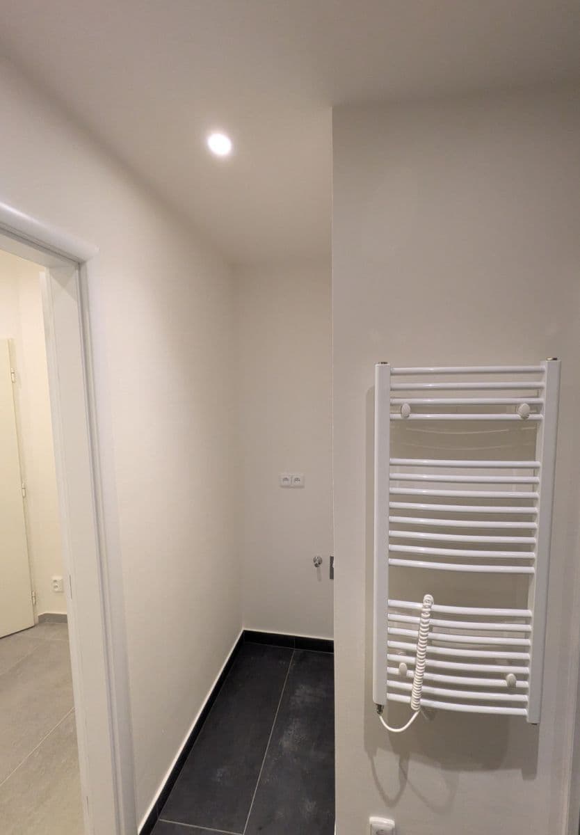 Pronájem bytu 2+1 50 m², Thámova, Praha, Praha Pronájem bytu 2+1 50 m², Thámova, Praha, Praha