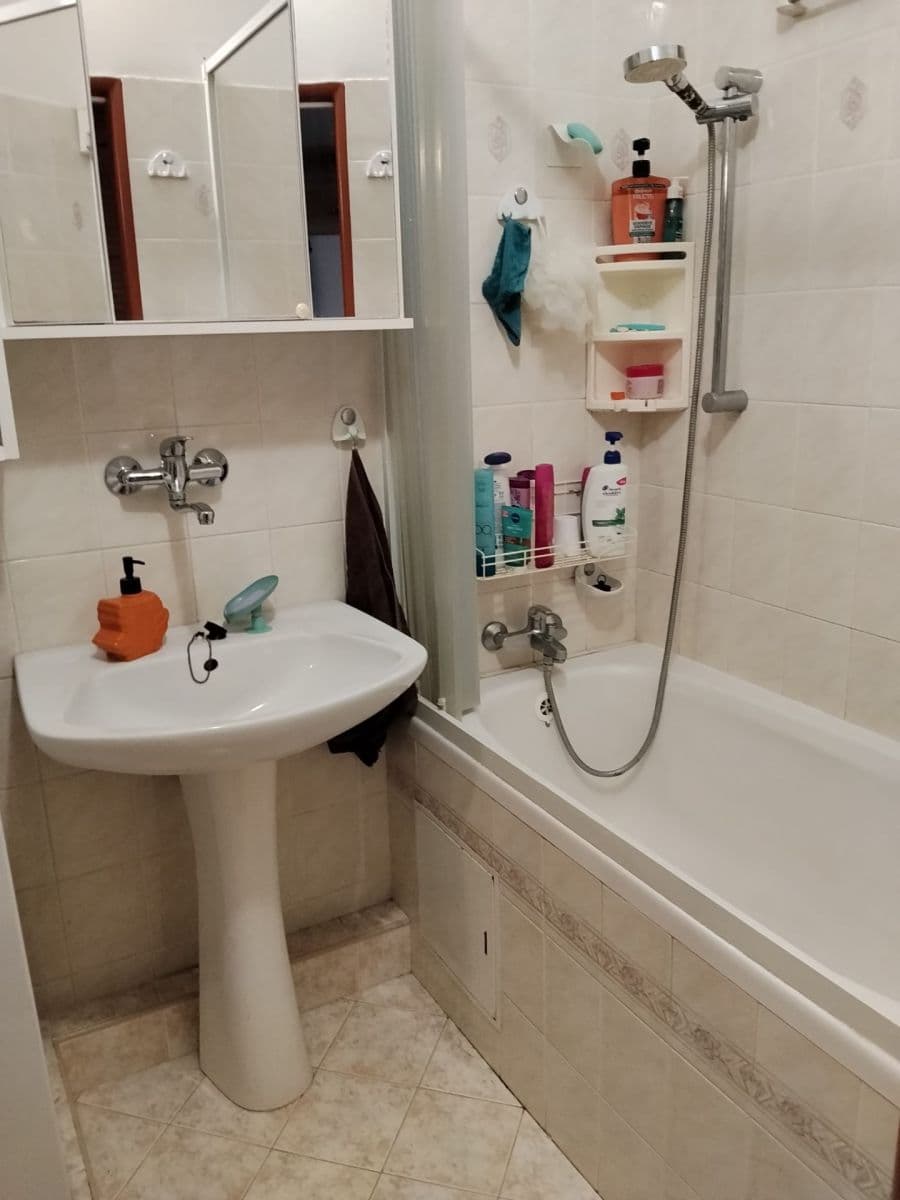 Pronájem bytu 3+1 69 m², Jetelová, Plzeň, Plzeňský kraj Pronájem bytu 3+1 69 m², Jetelová, Plzeň, Plzeňský kraj