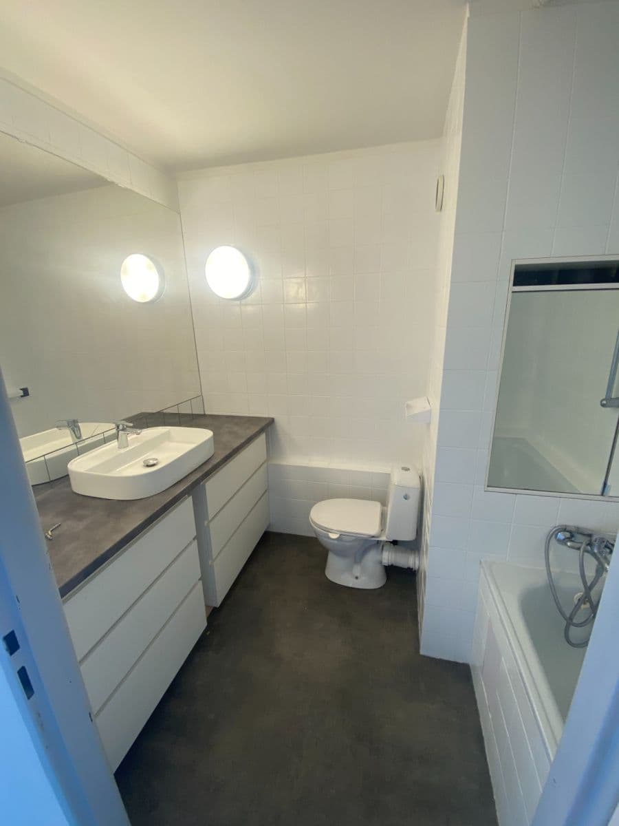 Pronájem bytu 4+kk 92 m², Augustinova, Praha, Praha Pronájem bytu 4+kk 92 m², Augustinova, Praha, Praha