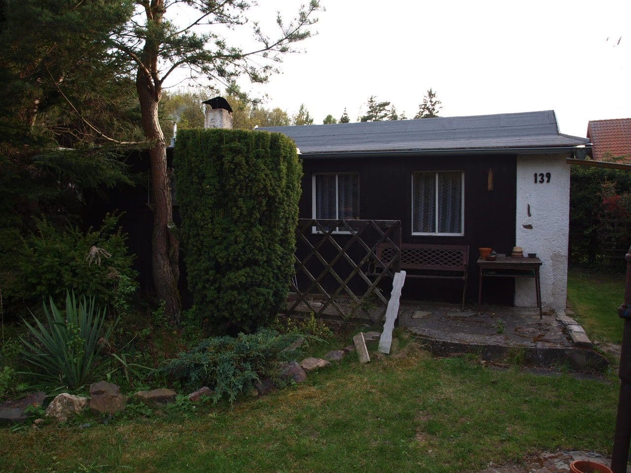Prodej chaty, chalupy 27 m², pozemek 419 m², Mníšek pod Brdy, Středočeský kraj Prodej chaty, chalupy 27 m², pozemek 419 m², Mníšek pod Brdy, Středočeský kraj