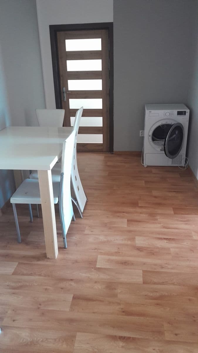 Pronájem bytu 3+1 72 m², Sídliště Svákov, Soběslav, Jihočeský kraj Pronájem bytu 3+1 72 m², Sídliště Svákov, Soběslav, Jihočeský kraj
