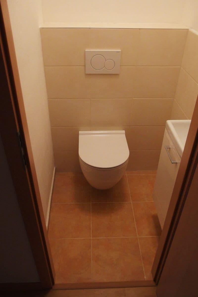 Pronájem bytu 2+1 57 m², U kovárny, Olomouc, Olomoucký kraj Pronájem bytu 2+1 57 m², U kovárny, Olomouc, Olomoucký kraj