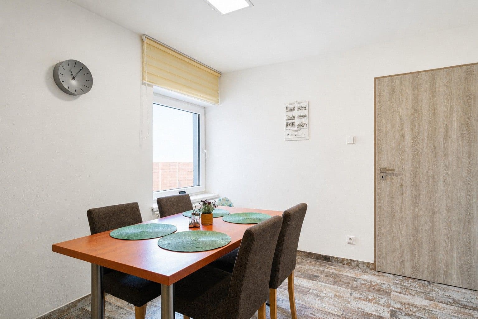 Prodej domu 149 m², pozemek 285 m², Hlavní, Hlohovec, Jihomoravský kraj Prodej domu 149 m², pozemek 285 m², Hlavní, Hlohovec, Jihomoravský kraj