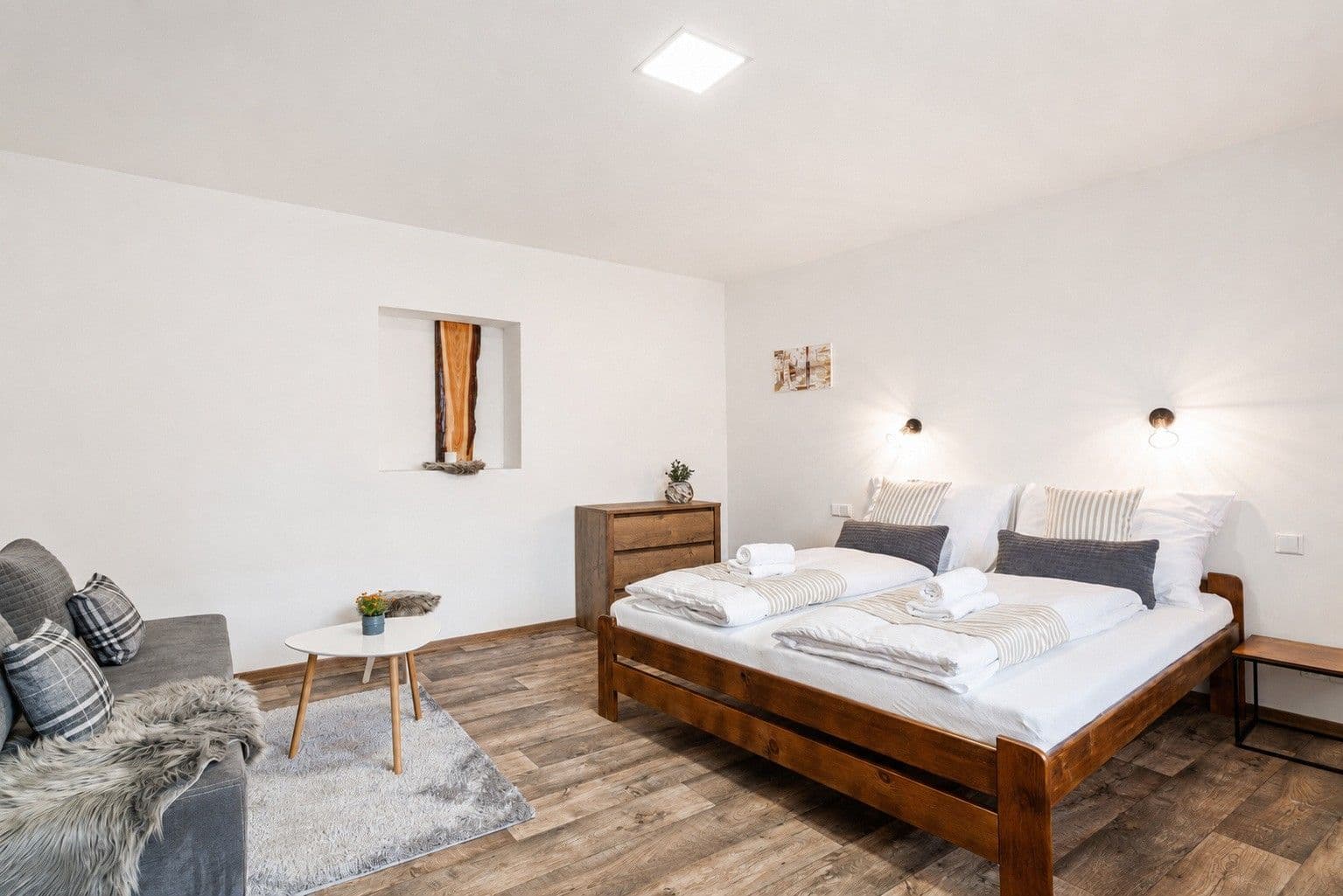 Prodej domu 149 m², pozemek 285 m², Hlavní, Hlohovec, Jihomoravský kraj Prodej domu 149 m², pozemek 285 m², Hlavní, Hlohovec, Jihomoravský kraj