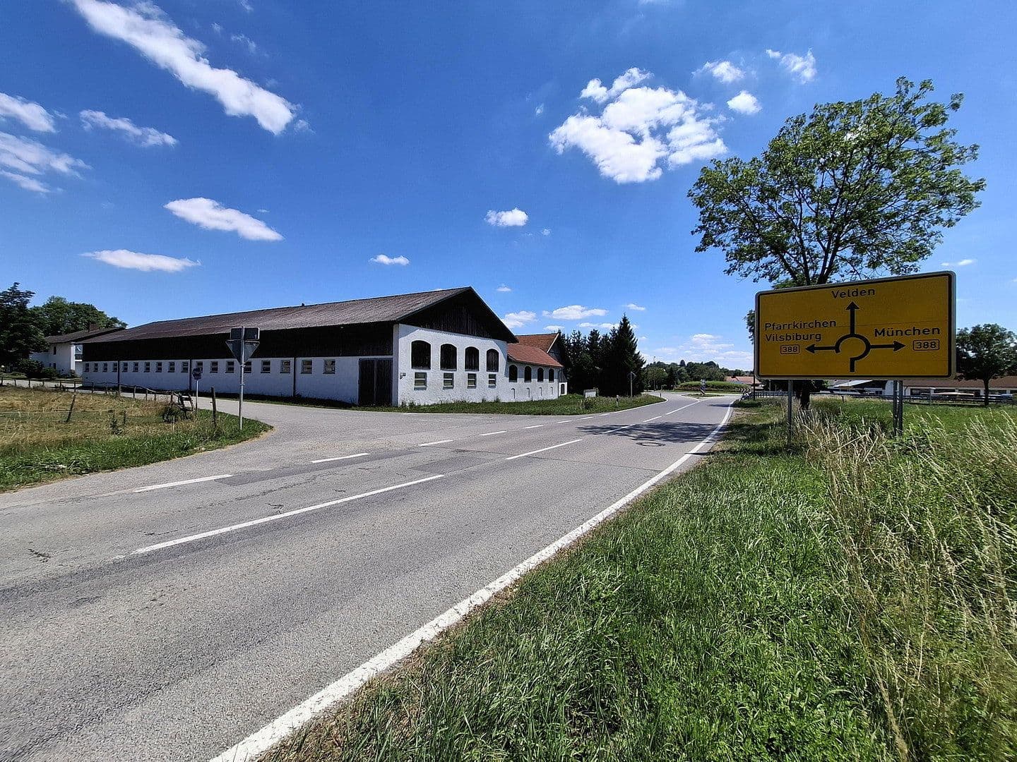 Pronájem nebytového prostoru 644 m², Kleinvelden 2, Velden, Bavorsko Pronájem nebytového prostoru 644 m², Kleinvelden 2, Velden, Bavorsko