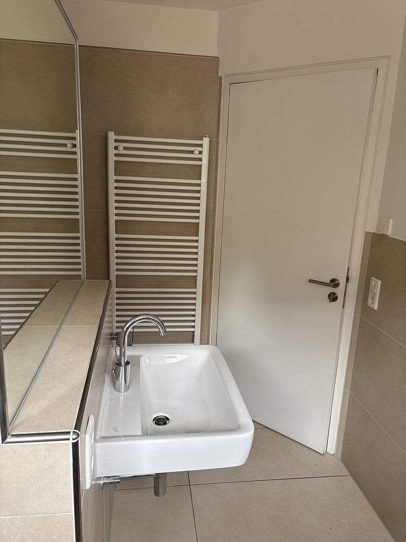 Pronájem bytu 3+1 68 m², Legden, Severní Porýní-Vestfálsko Pronájem bytu 3+1 68 m², Legden, Severní Porýní-Vestfálsko
