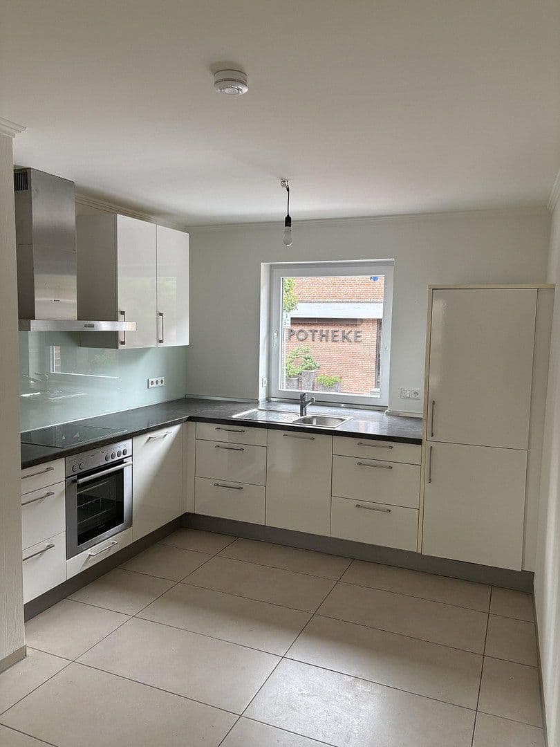 Pronájem bytu 3+1 68 m², Legden, Severní Porýní-Vestfálsko Pronájem bytu 3+1 68 m², Legden, Severní Porýní-Vestfálsko