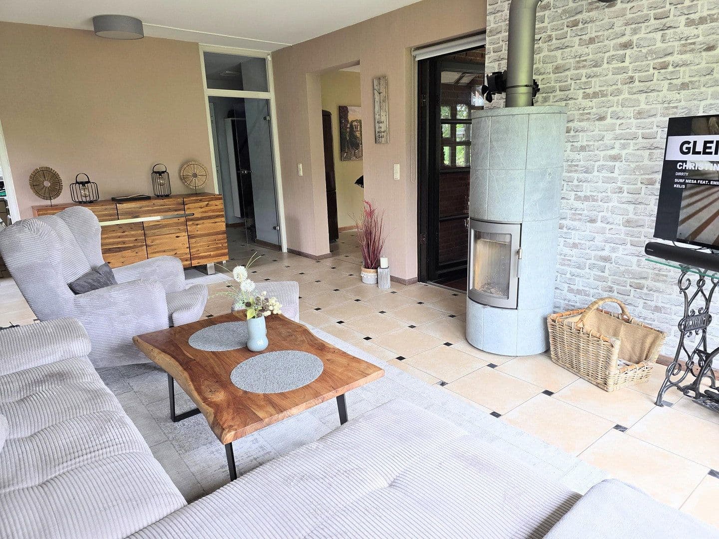 Prodej domu 125 m², pozemek 1.100 m², Bleckede, Dolní Sasko Prodej domu 125 m², pozemek 1.100 m², Bleckede, Dolní Sasko