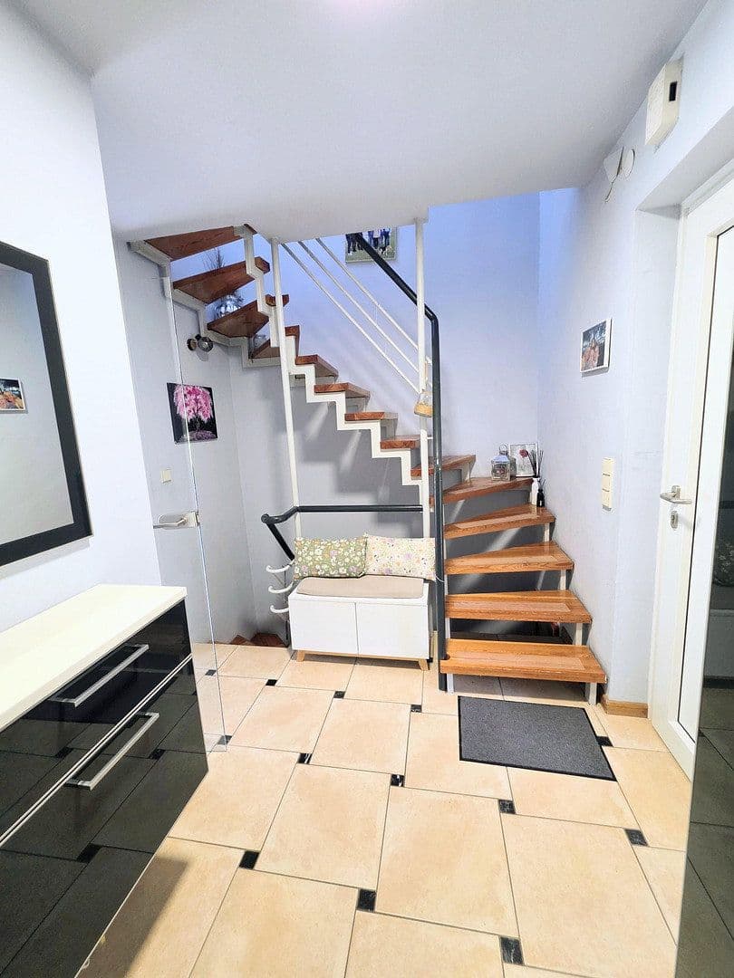 Prodej domu 125 m², pozemek 1.100 m², Bleckede, Dolní Sasko Prodej domu 125 m², pozemek 1.100 m², Bleckede, Dolní Sasko