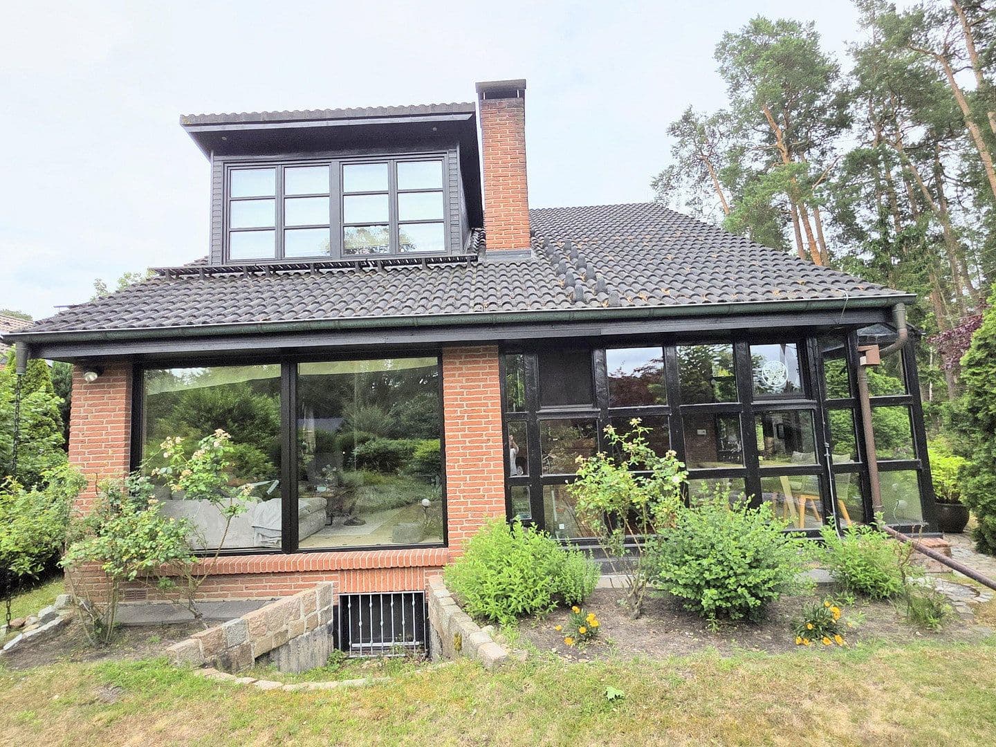 Prodej domu 125 m², pozemek 1.100 m², Bleckede, Dolní Sasko Prodej domu 125 m², pozemek 1.100 m², Bleckede, Dolní Sasko