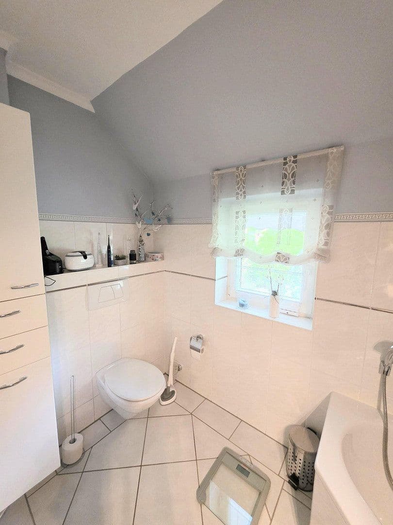 Prodej domu 125 m², pozemek 1.100 m², Bleckede, Dolní Sasko Prodej domu 125 m², pozemek 1.100 m², Bleckede, Dolní Sasko