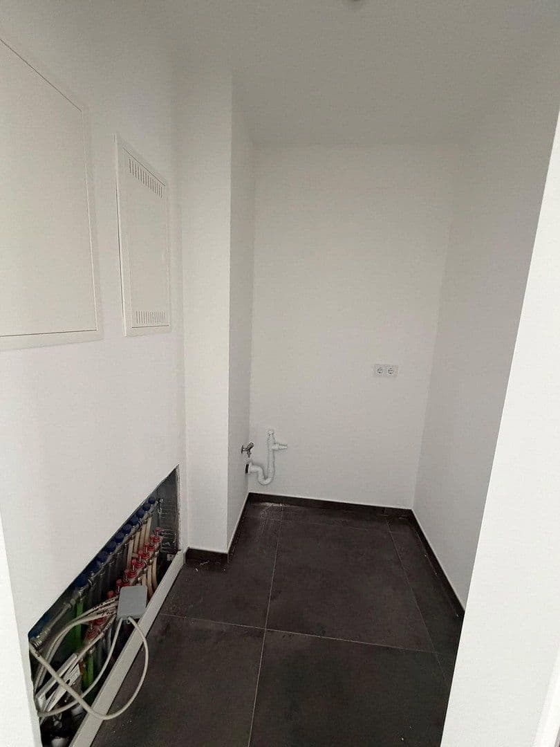 Pronájem bytu 5+1 142 m², Rodenbach, Hessen Pronájem bytu 5+1 142 m², Rodenbach, Hessen
