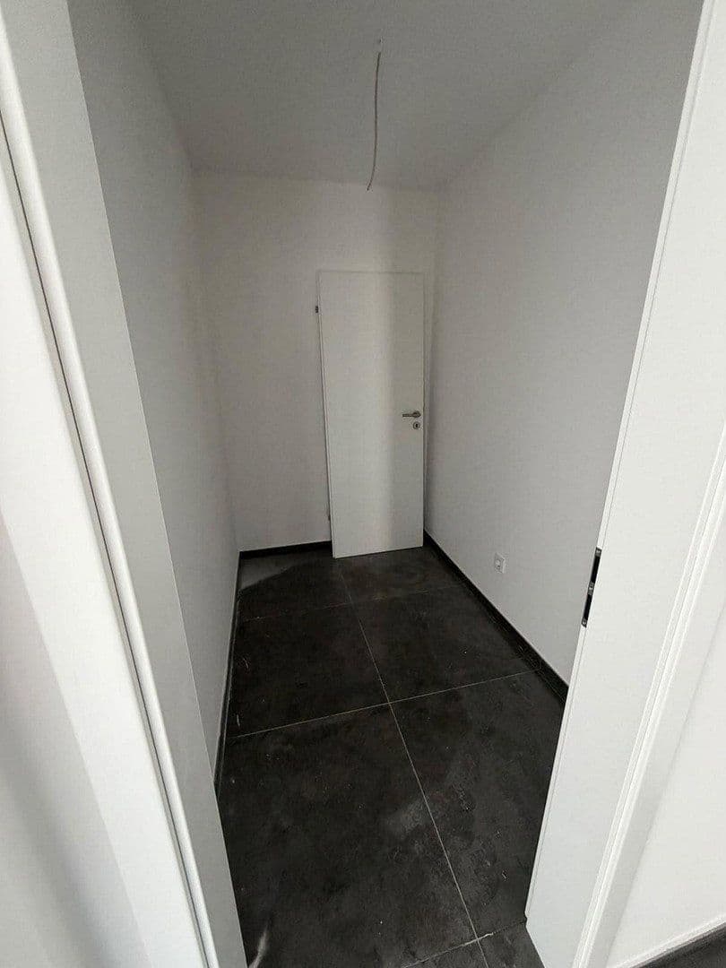 Pronájem bytu 5+1 142 m², Rodenbach, Hessen Pronájem bytu 5+1 142 m², Rodenbach, Hessen