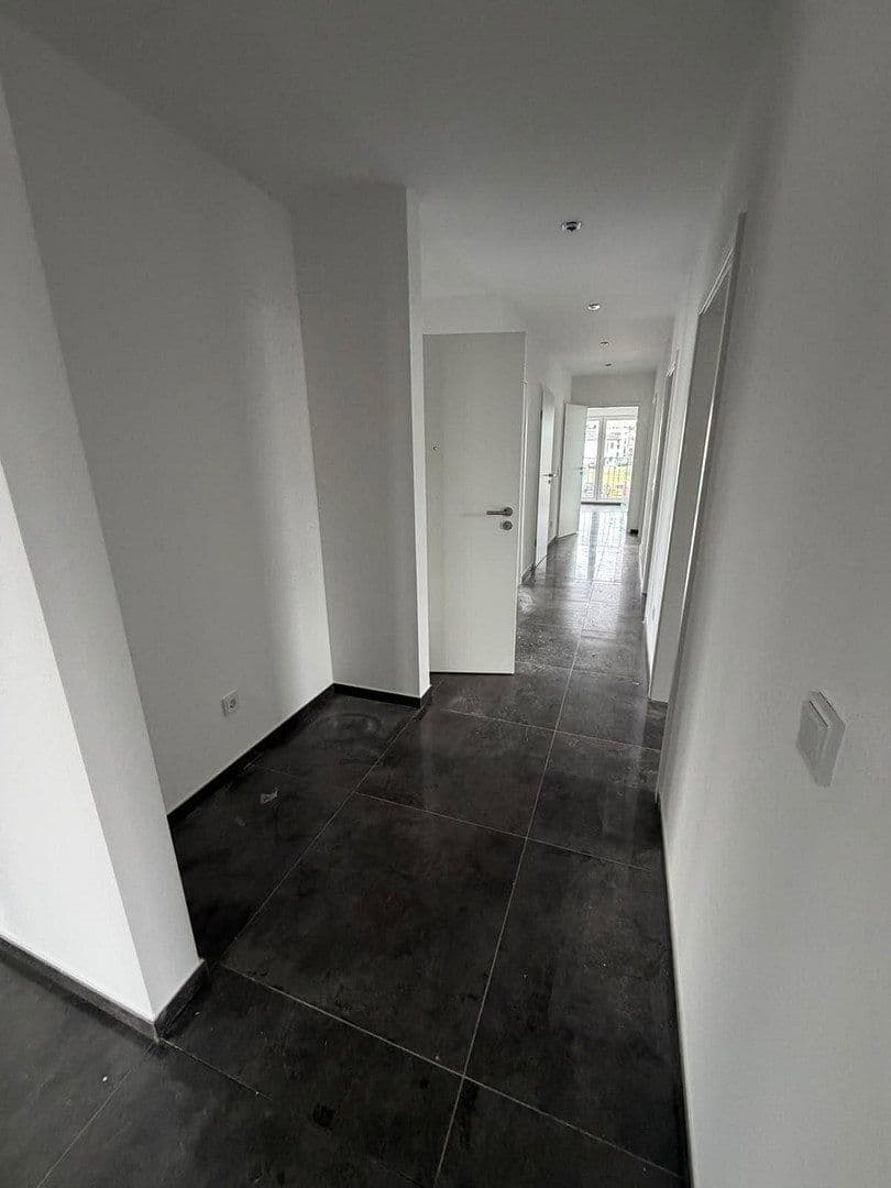 Pronájem bytu 5+1 142 m², Rodenbach, Hessen Pronájem bytu 5+1 142 m², Rodenbach, Hessen