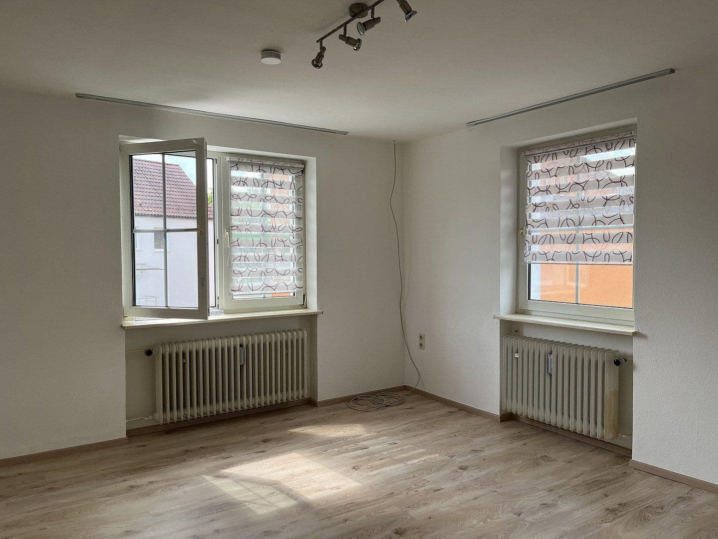 Pronájem bytu 1+1 33 m², Schloßweg 3, Bodenwöhr, Bavorsko Pronájem bytu 1+1 33 m², Schloßweg 3, Bodenwöhr, Bavorsko