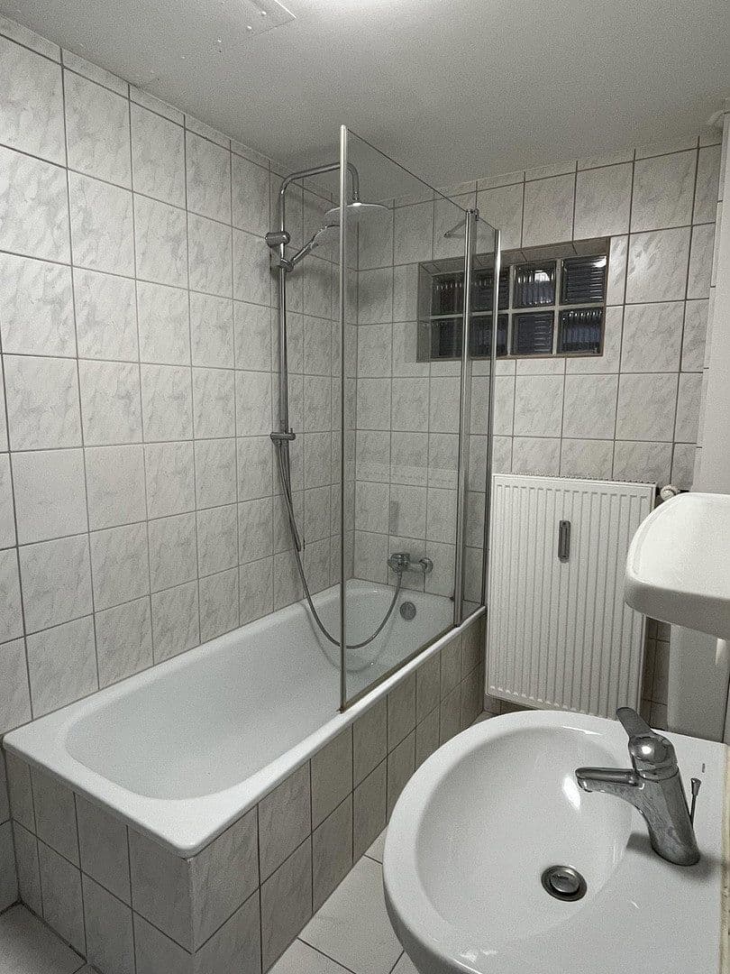 Pronájem bytu 1+1 33 m², Schloßweg 3, Bodenwöhr, Bavorsko Pronájem bytu 1+1 33 m², Schloßweg 3, Bodenwöhr, Bavorsko