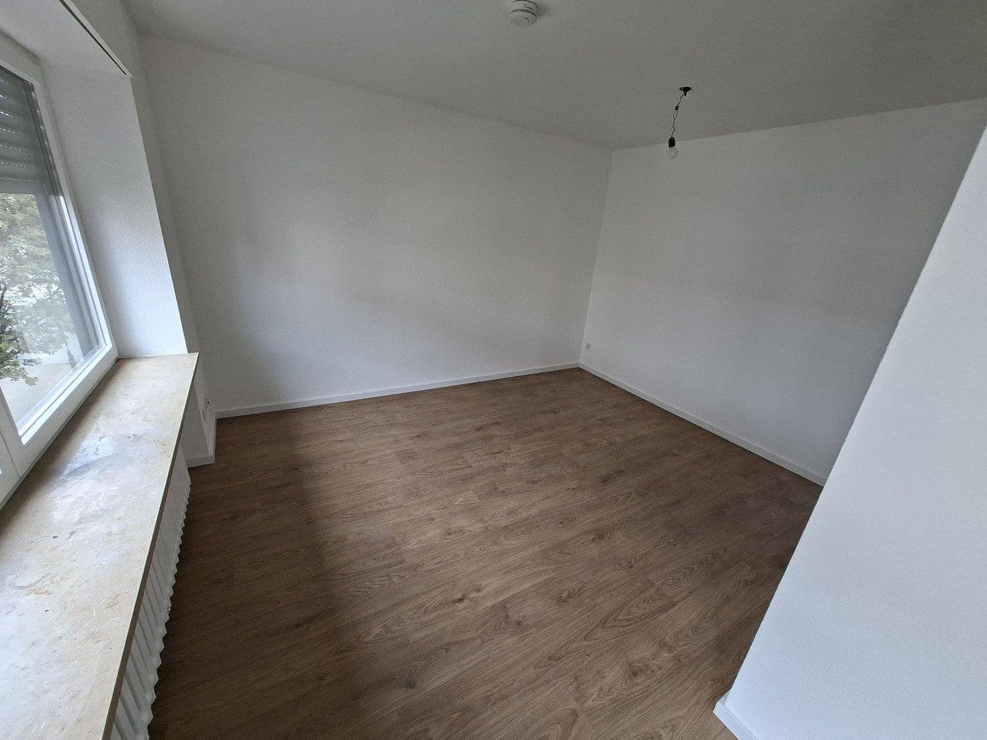 Pronájem bytu 1+1 30 m², Hauptstr. 48, Solingen, Severní Porýní-Vestfálsko Pronájem bytu 1+1 30 m², Hauptstr. 48, Solingen, Severní Porýní-Vestfálsko