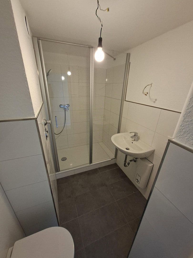 Pronájem bytu 1+1 30 m², Hauptstr. 48, Solingen, Severní Porýní-Vestfálsko Pronájem bytu 1+1 30 m², Hauptstr. 48, Solingen, Severní Porýní-Vestfálsko