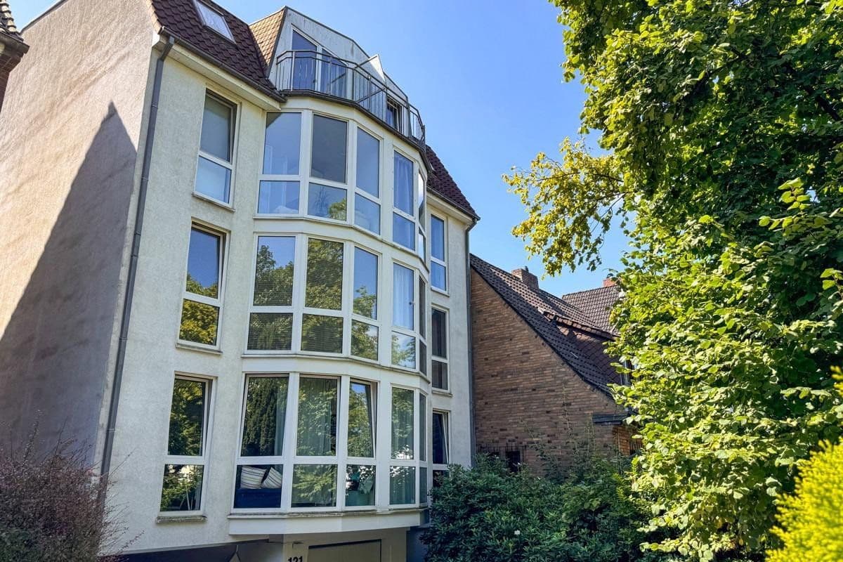 Pronájem bytu 2+1 67 m², Elsasser Straße 121, Bremen, Bremen Pronájem bytu 2+1 67 m², Elsasser Straße 121, Bremen, Bremen