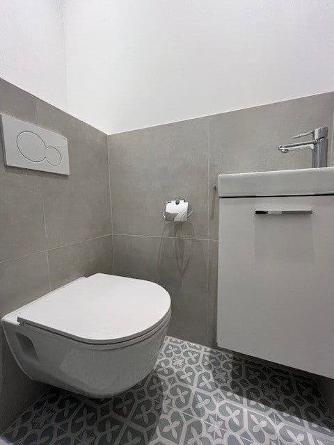 Pronájem bytu 3+1 70 m², Nußdorfer Platz 1-2A, Wien, Wien Pronájem bytu 3+1 70 m², Nußdorfer Platz 1-2A, Wien, Wien