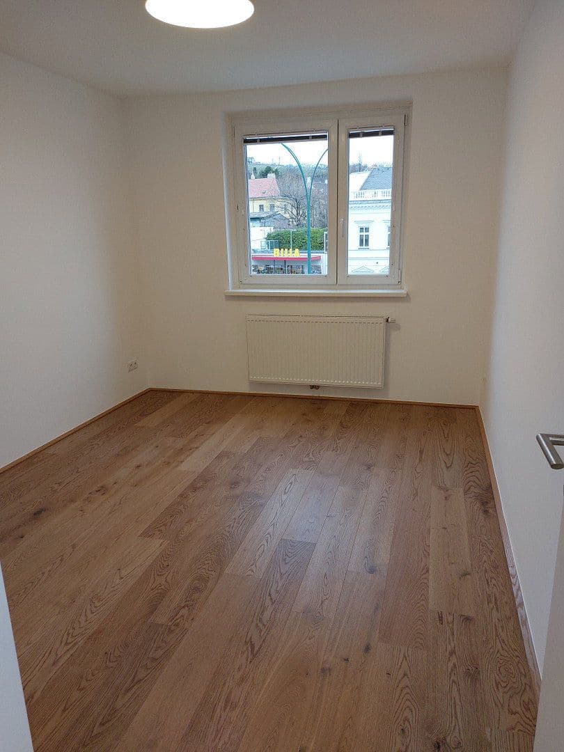 Pronájem bytu 3+1 70 m², Nußdorfer Platz 1-2A, Wien, Wien Pronájem bytu 3+1 70 m², Nußdorfer Platz 1-2A, Wien, Wien