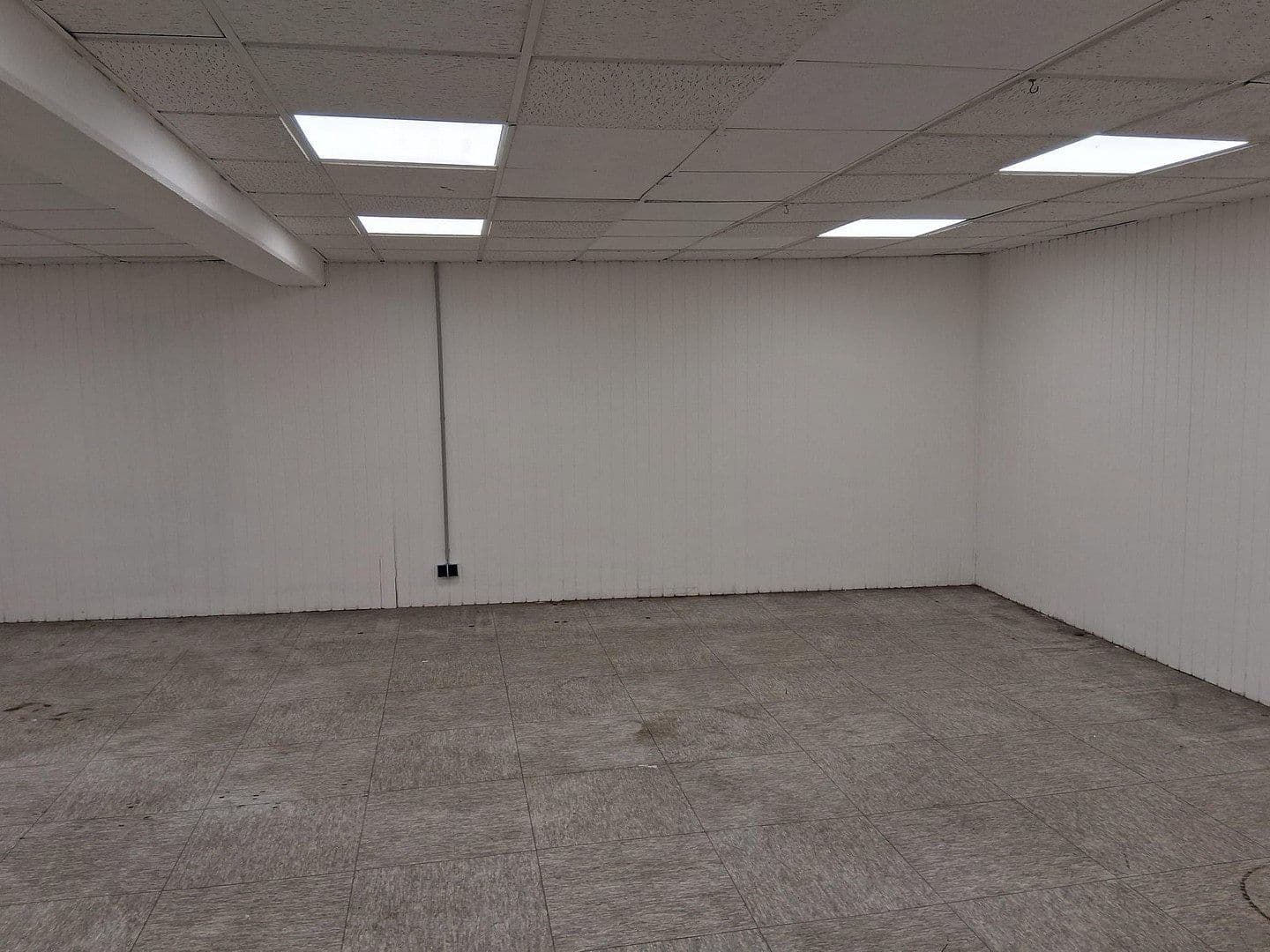 Pronájem nebytového prostoru 250 m², Bochum, Severní Porýní-Vestfálsko Pronájem nebytového prostoru 250 m², Bochum, Severní Porýní-Vestfálsko