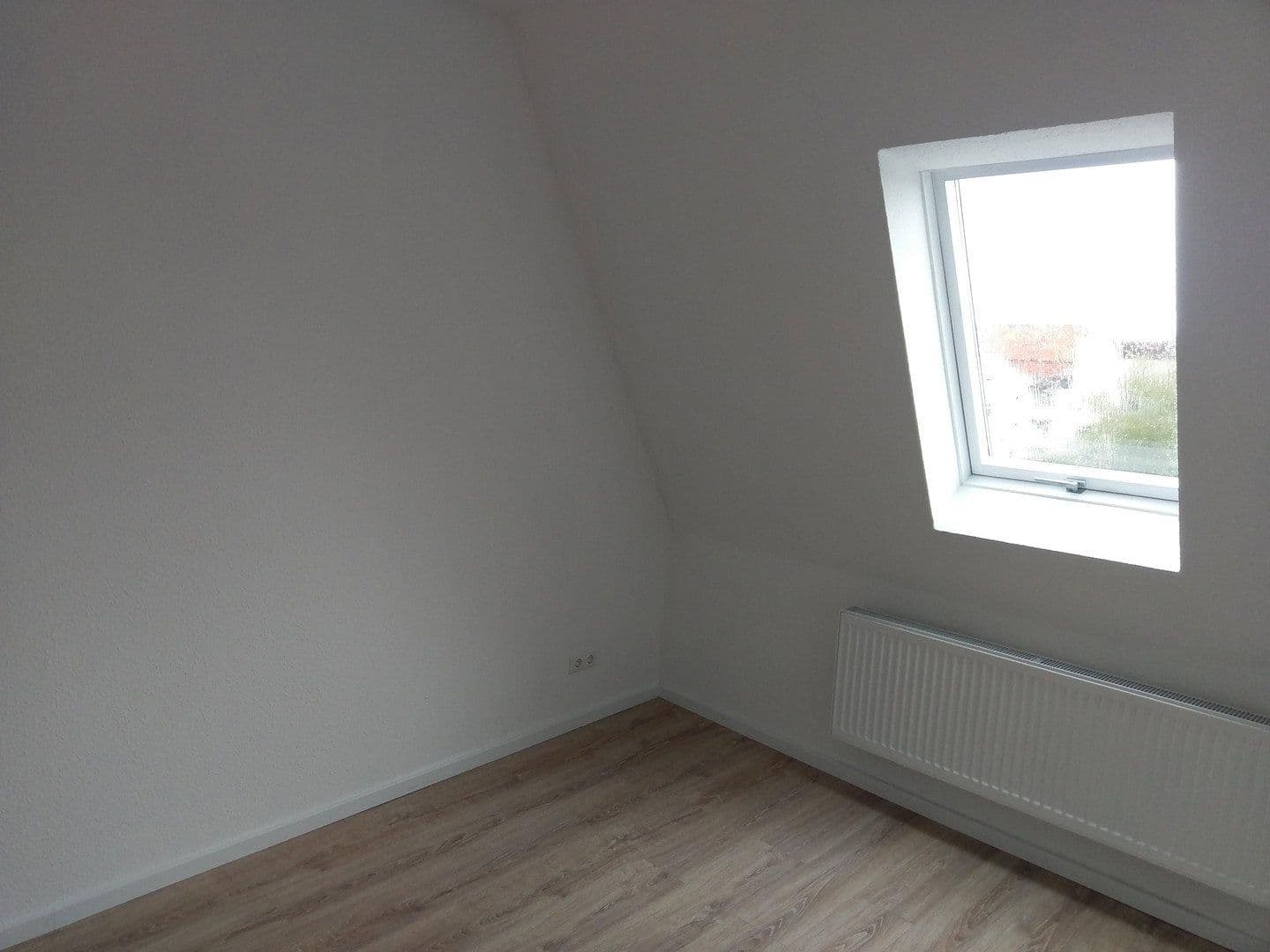 Pronájem bytu 2+1 40 m², Kiel, Šlesvicko-Holštýnsko Pronájem bytu 2+1 40 m², Kiel, Šlesvicko-Holštýnsko