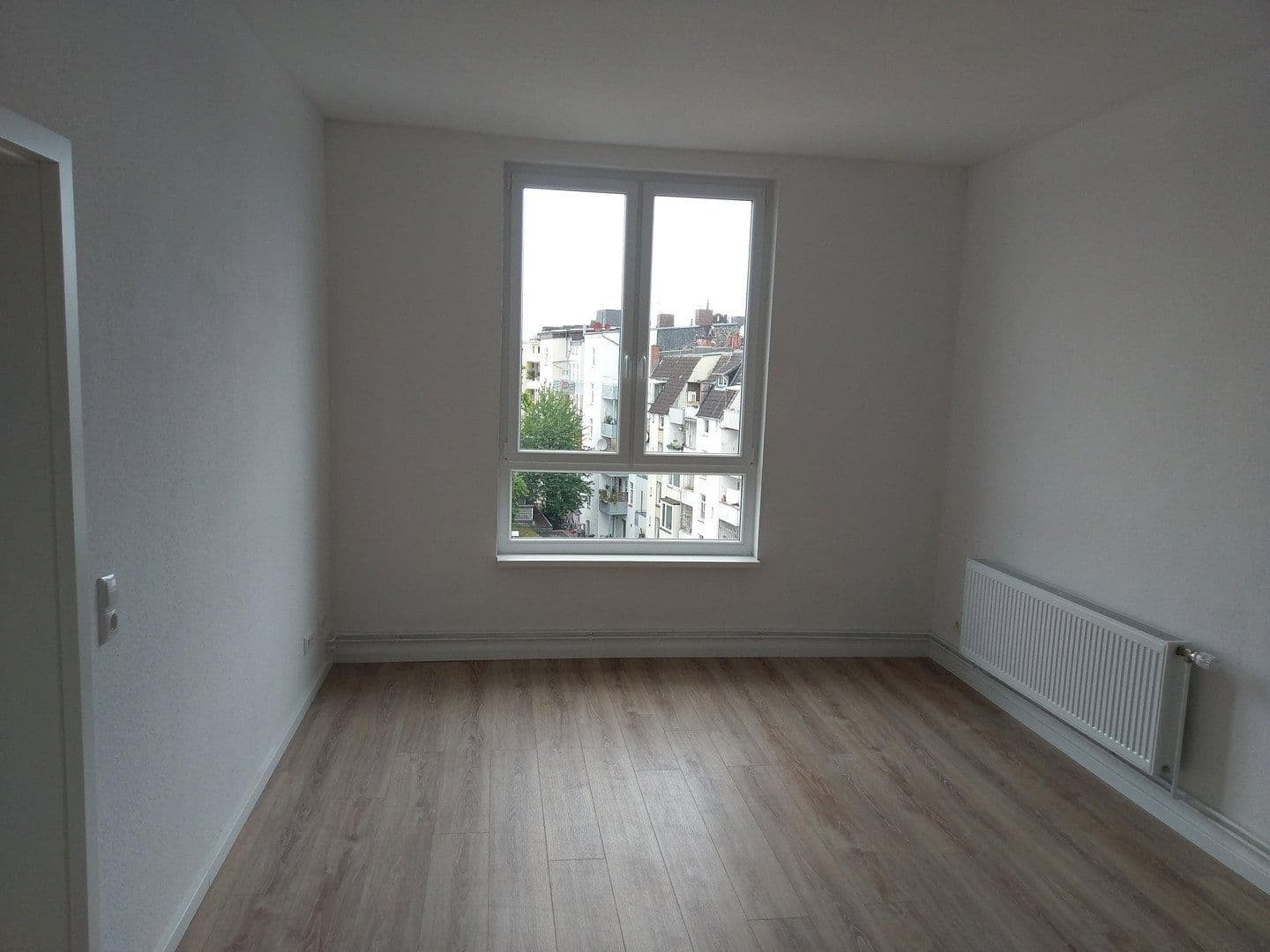 Pronájem bytu 2+1 40 m², Kiel, Šlesvicko-Holštýnsko Pronájem bytu 2+1 40 m², Kiel, Šlesvicko-Holštýnsko