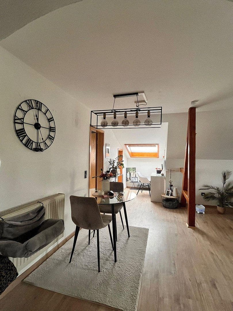 Prodej domu 160 m², pozemek 513 m², Maxhütte-Haidhof, Bavorsko Prodej domu 160 m², pozemek 513 m², Maxhütte-Haidhof, Bavorsko