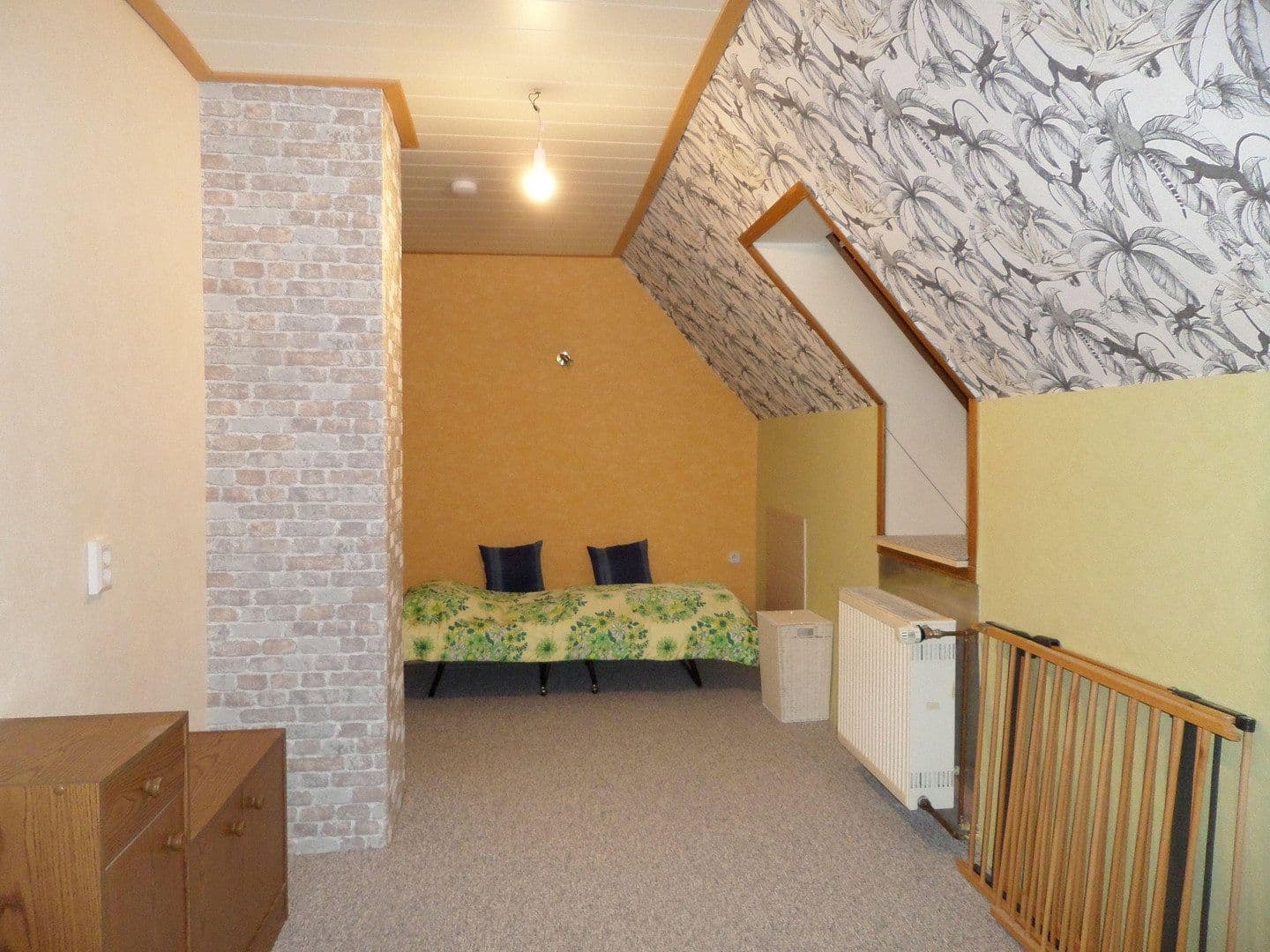 Prodej domu 160 m², pozemek 879 m², Schwarzheide, Braniborsko Prodej domu 160 m², pozemek 879 m², Schwarzheide, Braniborsko