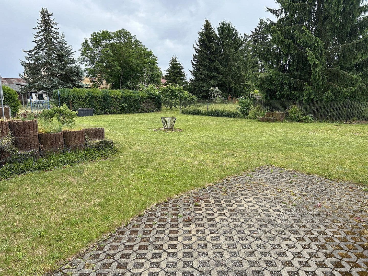 Prodej domu 160 m², pozemek 879 m², Schwarzheide, Braniborsko Prodej domu 160 m², pozemek 879 m², Schwarzheide, Braniborsko