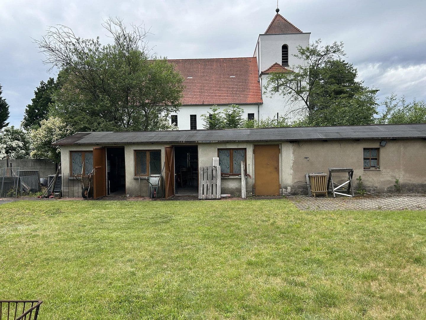 Prodej domu 160 m², pozemek 879 m², Schwarzheide, Braniborsko Prodej domu 160 m², pozemek 879 m², Schwarzheide, Braniborsko